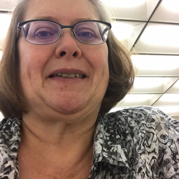 Meet your Posher, Karen